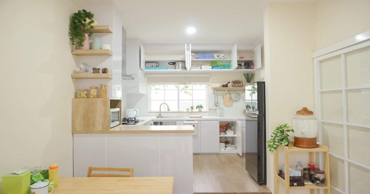Maximize small kitchen space